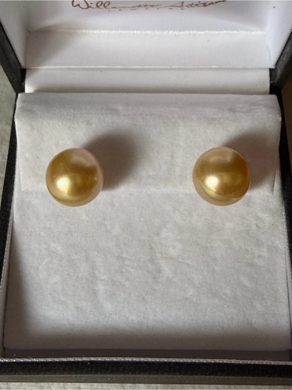 18K Gold South Sea Pearl Stud Earrings